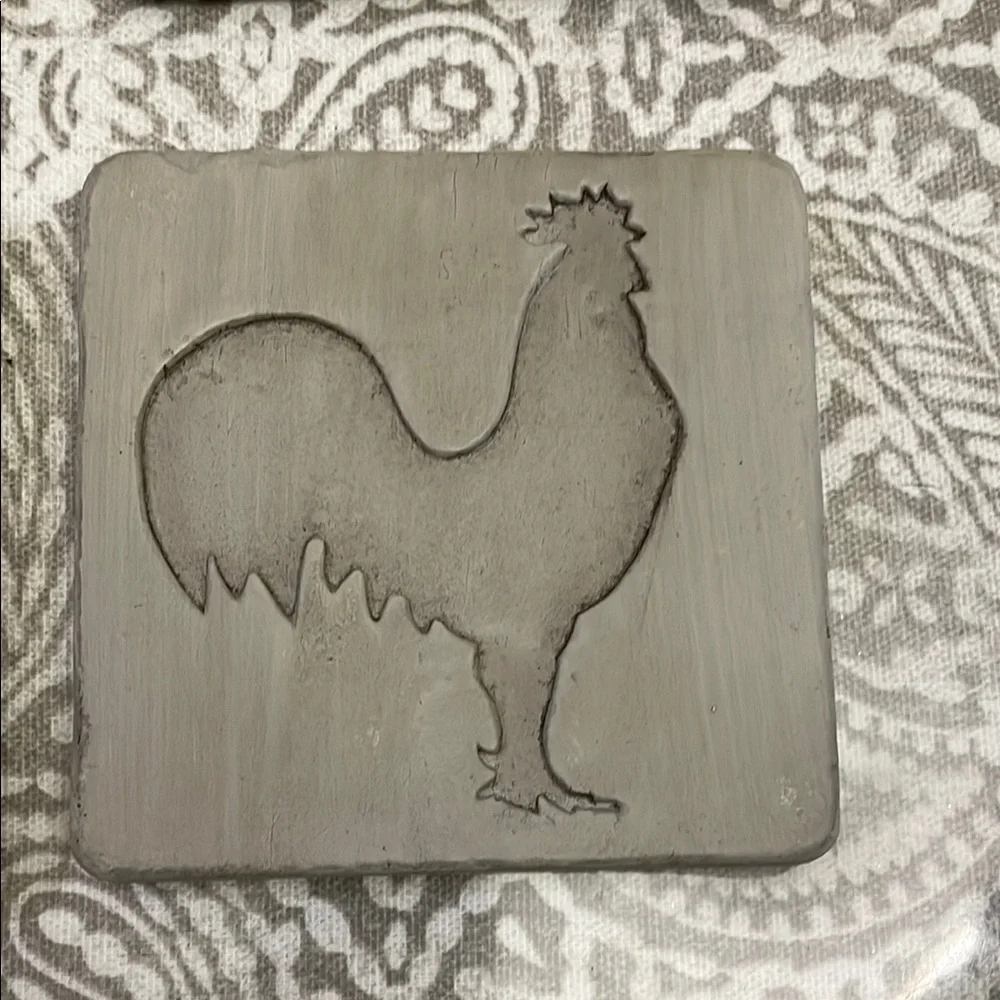 Pier 1 Imports Farm Animal Gray Coasters Set 4 cow chicken pig‎ rooster